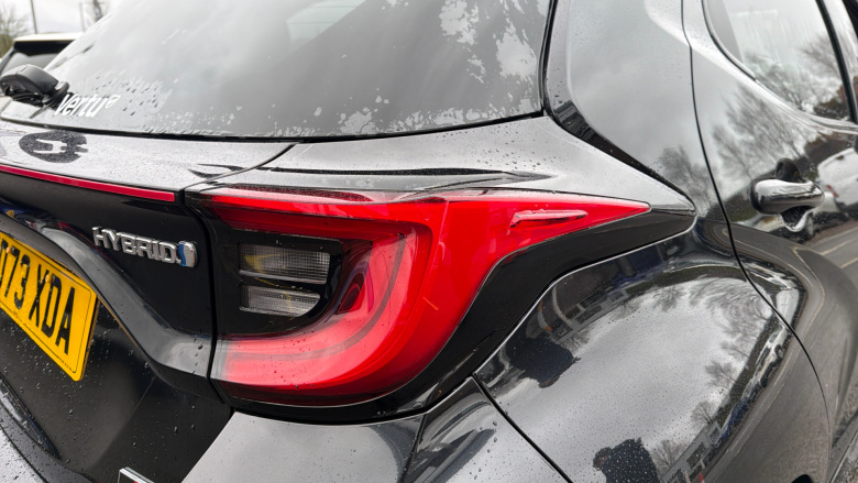 Toyota Yaris 1.5 Hybrid GR Sport 5dr CVT Hybrid Hatchback